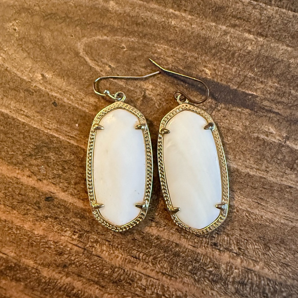 Kendra Scott Elle Drop Earrings